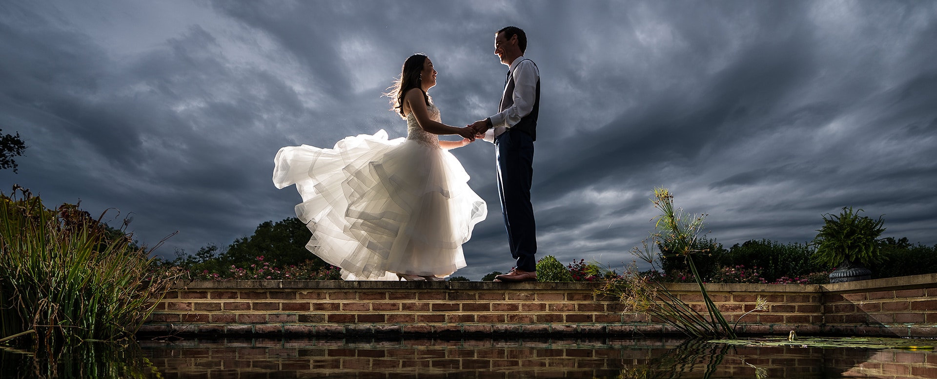 What to Consider When Hiring a Wedding Photographer